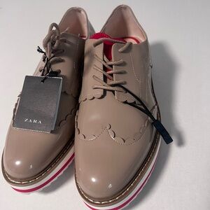 Zara Patent Manmade Beige Platforms, Size 40 (8.5)